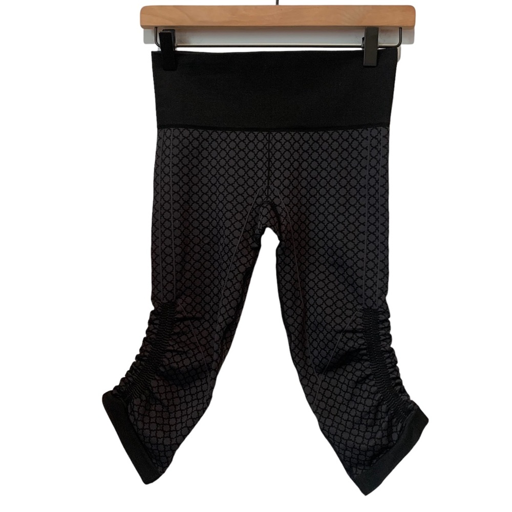 Lululemon In The Flow Crop Legging Heathered‎ Deep Coal sz 2